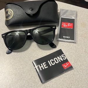 Brand new! Ray-ban original wayfarer sunglasses